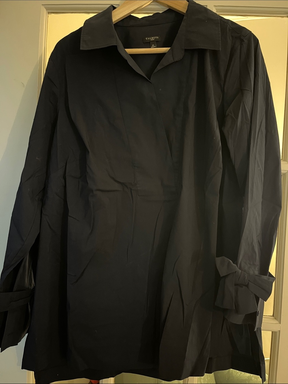 Talbots Women’s Navy Long-Sleeve Button Tunic Shirt. Size 1X